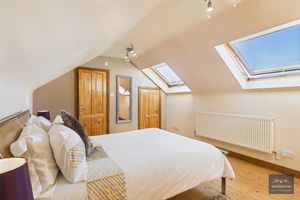 Photo 1- click for photo gallery